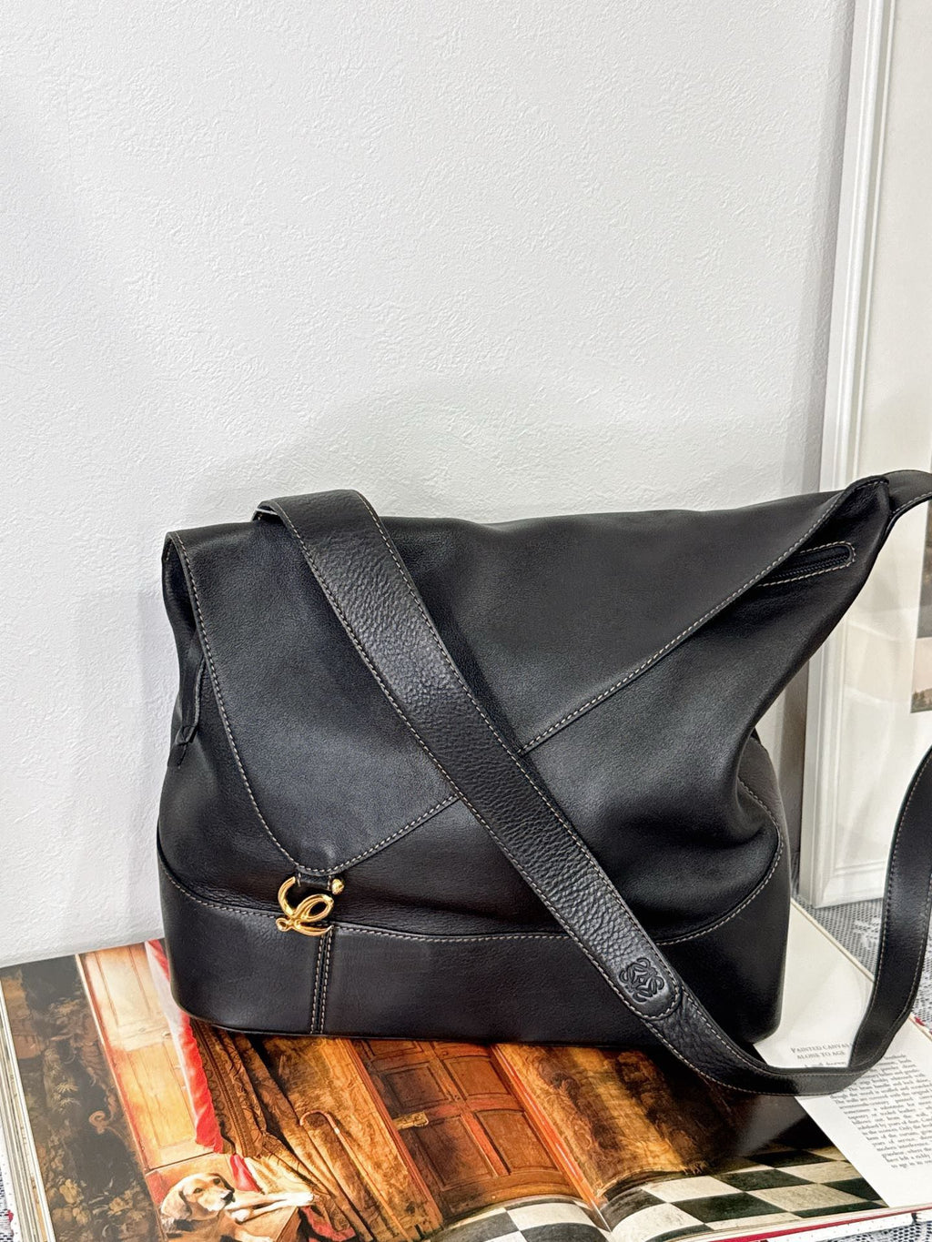 🌸日本中古品代購 LOEWE黑金全皮雲朵包 | 預訂約2-3星期 娉婷貿易公司 Exquisite Beauty Trading Company