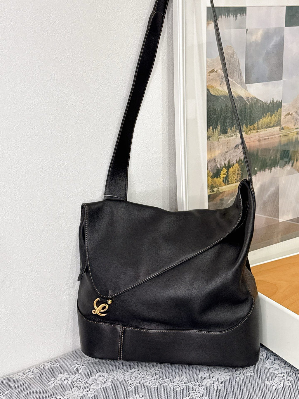 🌸日本中古品代購 LOEWE黑金全皮雲朵包 | 預訂約2-3星期 娉婷貿易公司 Exquisite Beauty Trading Company