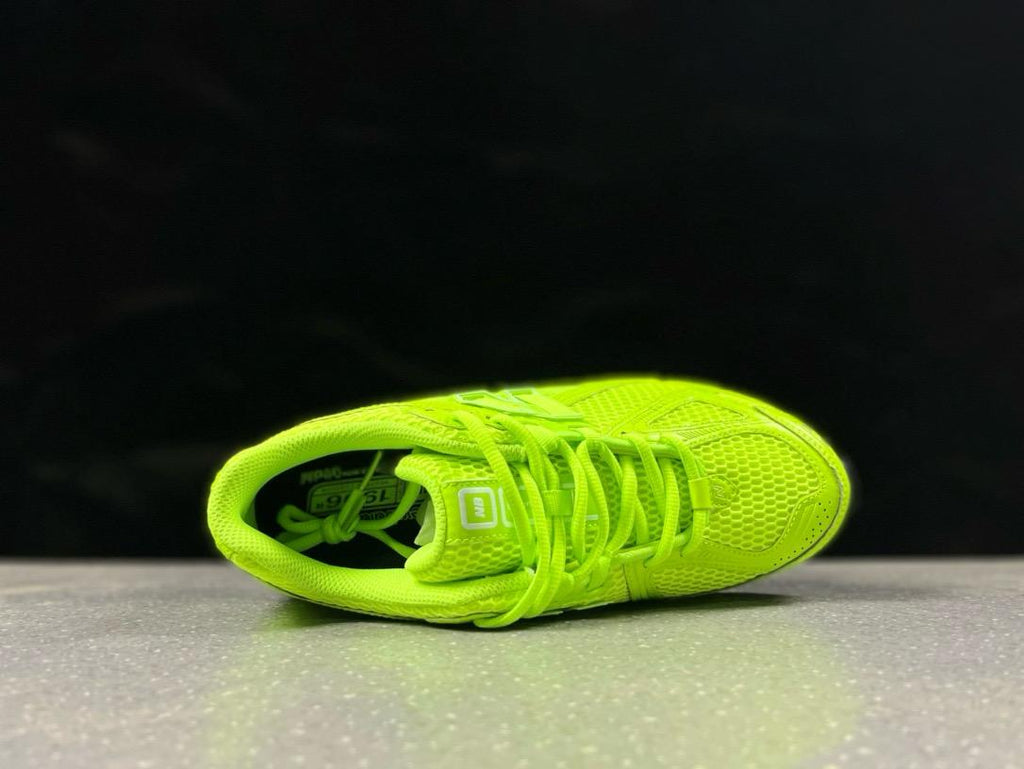 🌸New Balance 1906系列復古老爹風休閒運動慢跑鞋 M1906# 螢光綠 | 預訂約2-3星期(自行備註尺碼) 娉婷貿易公司 Exquisite Beauty Trading Company