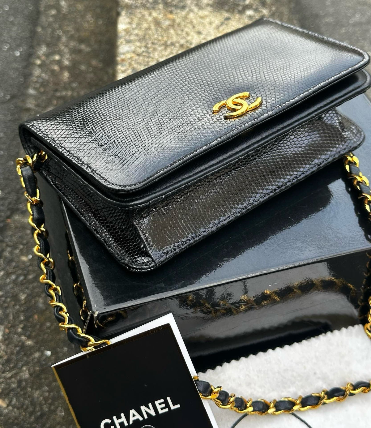 🌸日本中古品代購 CHANEL特殊蜥蜴皮🦎黑金鍊條包 | 預訂約2-3星期 娉婷貿易公司 Exquisite Beauty Trading Company