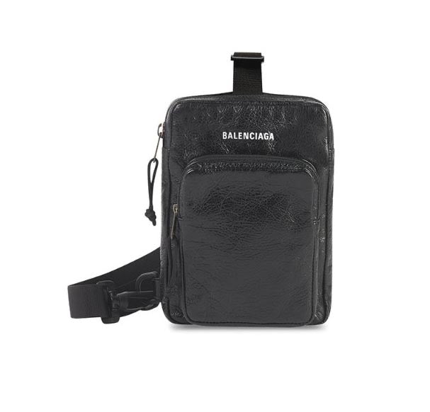 供應商香港現貨🌸全新 100%正品保證 Balenciaga Bag-Crossbody Bag for Men in Black | 落單後約7-10個工作天寄出 娉婷貿易公司 Exquisite Beauty Trading Company