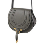 🌸全新 100%正品保證 Chloe Small Marcie Saddle Crossbody Bag for Women in Elephant Grey | 預訂 請先查詢貨期 娉婷貿易公司 Exquisite Beauty Trading Company