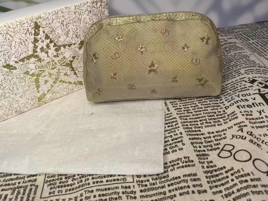 🌸DIOR 馬來西亞🇲🇾官網VIP化妝包 | 預訂約3-4星期 娉婷貿易公司 Exquisite Beauty Trading Company
