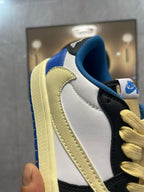 🌸AJ1倒勾Travis Scott x Air Jordan 1 ” Reverse Mocha “ AJ1喬1 TS 閃電 聯名倒鈎 低幫文化籃球鞋#黑+白+藍+淡黃 | 預訂約3-4星期(自行備註尺寸) 娉婷貿易公司 Exquisite Beauty Trading Company