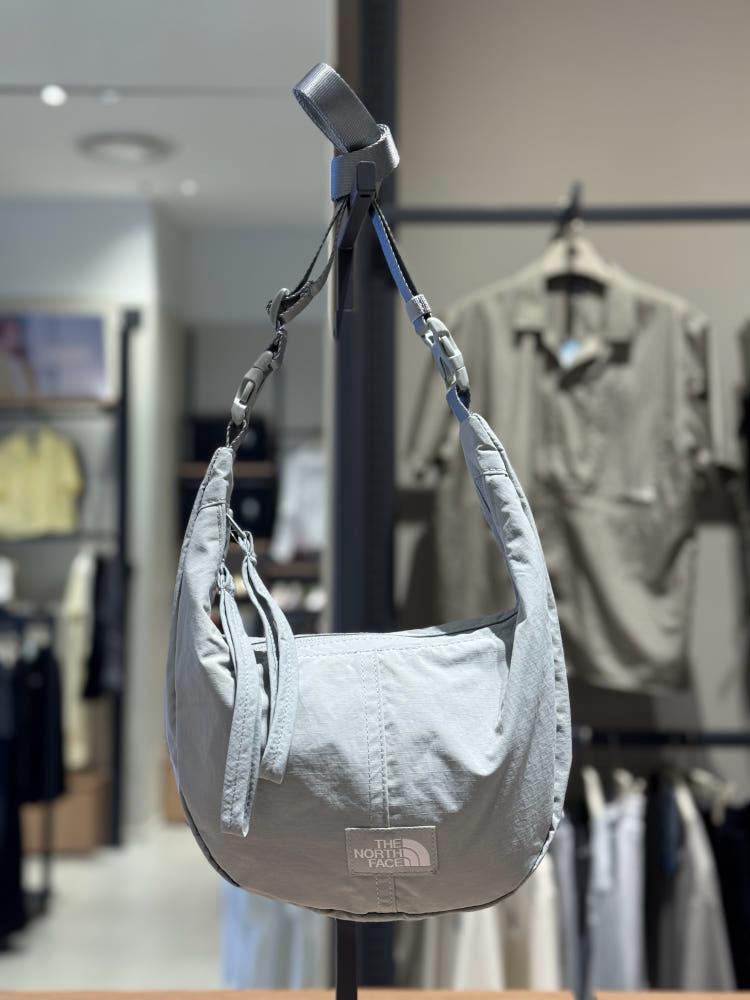 售完即止🌸韓國代購🇰🇷The North Face Urban tote bag Mini 返貨啦‼️‼️ | 預訂約3-4星期(自行備註顏色) 娉婷貿易公司 Exquisite Beauty Trading Company