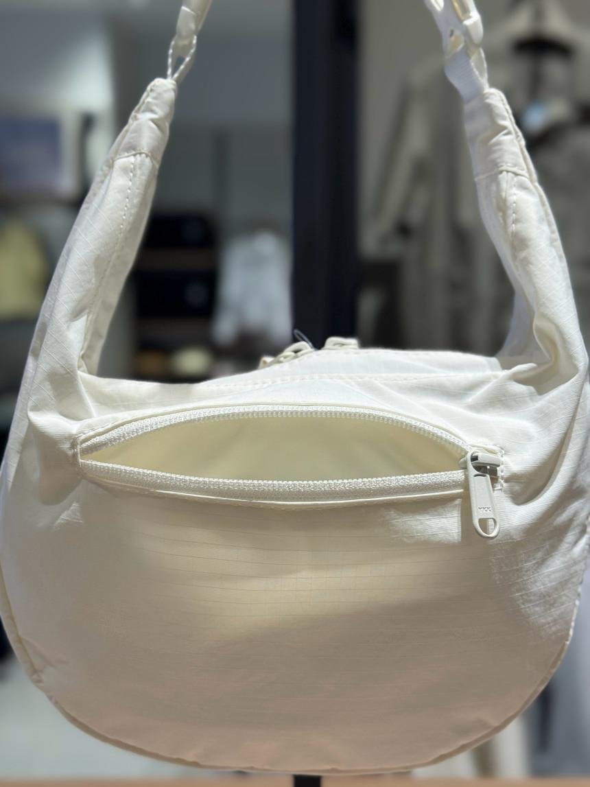 售完即止🌸韓國代購🇰🇷The North Face Urban tote bag Mini 返貨啦‼️‼️ | 預訂約3-4星期(自行備註顏色) 娉婷貿易公司 Exquisite Beauty Trading Company