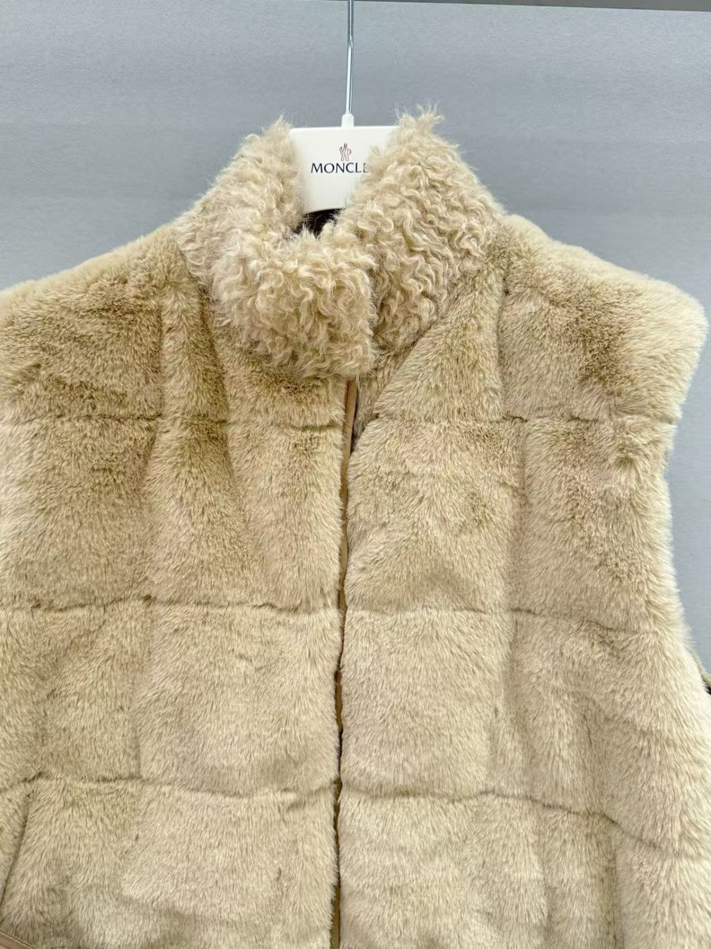 🌸Moncler Joui 人造毛皮泰迪熊羽絨背心 | 預訂約4-5星期 娉婷貿易公司 Exquisite Beauty Trading Company