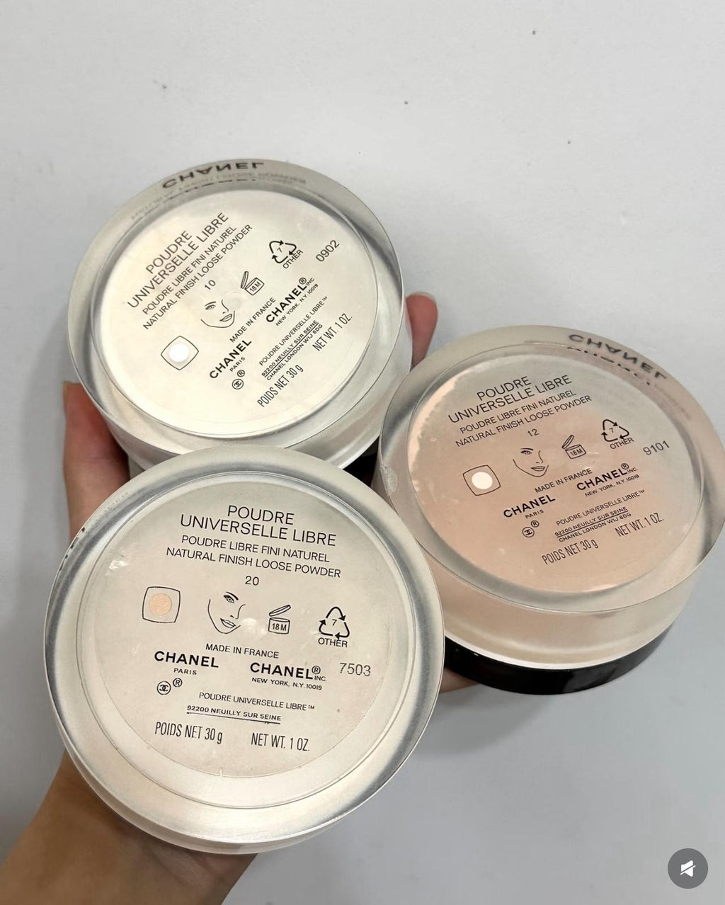 現貨🌸【香港專櫃】Chanel輕盈完美蜜粉/定妝散粉 | 落單後約3-5個工作天寄出 娉婷貿易公司 Exquisite Beauty Trading Company