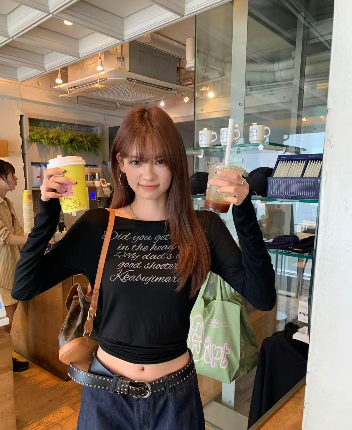 【24小時網站自助下單】🌸韓國代購🇰🇷Jennie同款gilaarchive印花長袖打底衫 | 預訂約2-3星期 娉婷貿易公司 Exquisite Beauty Trading Company