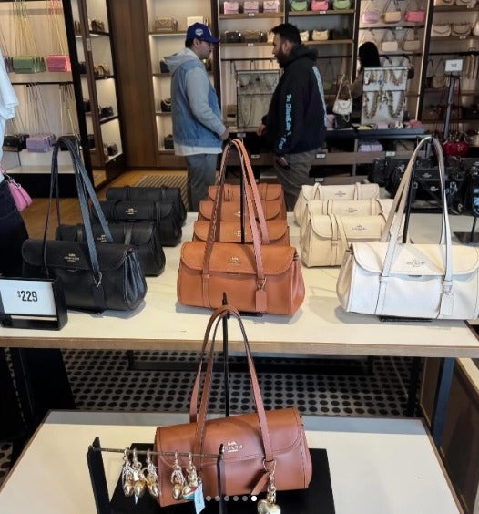 【24小時網站自助下單】售完即止🌸美國Outlet巨折😍😍 美國小幫手搶購中🔥Coach Bridget法棒包手袋 (3 colors) | 預訂約7月中至尾 娉婷貿易公司 Exquisite Beauty Trading Company