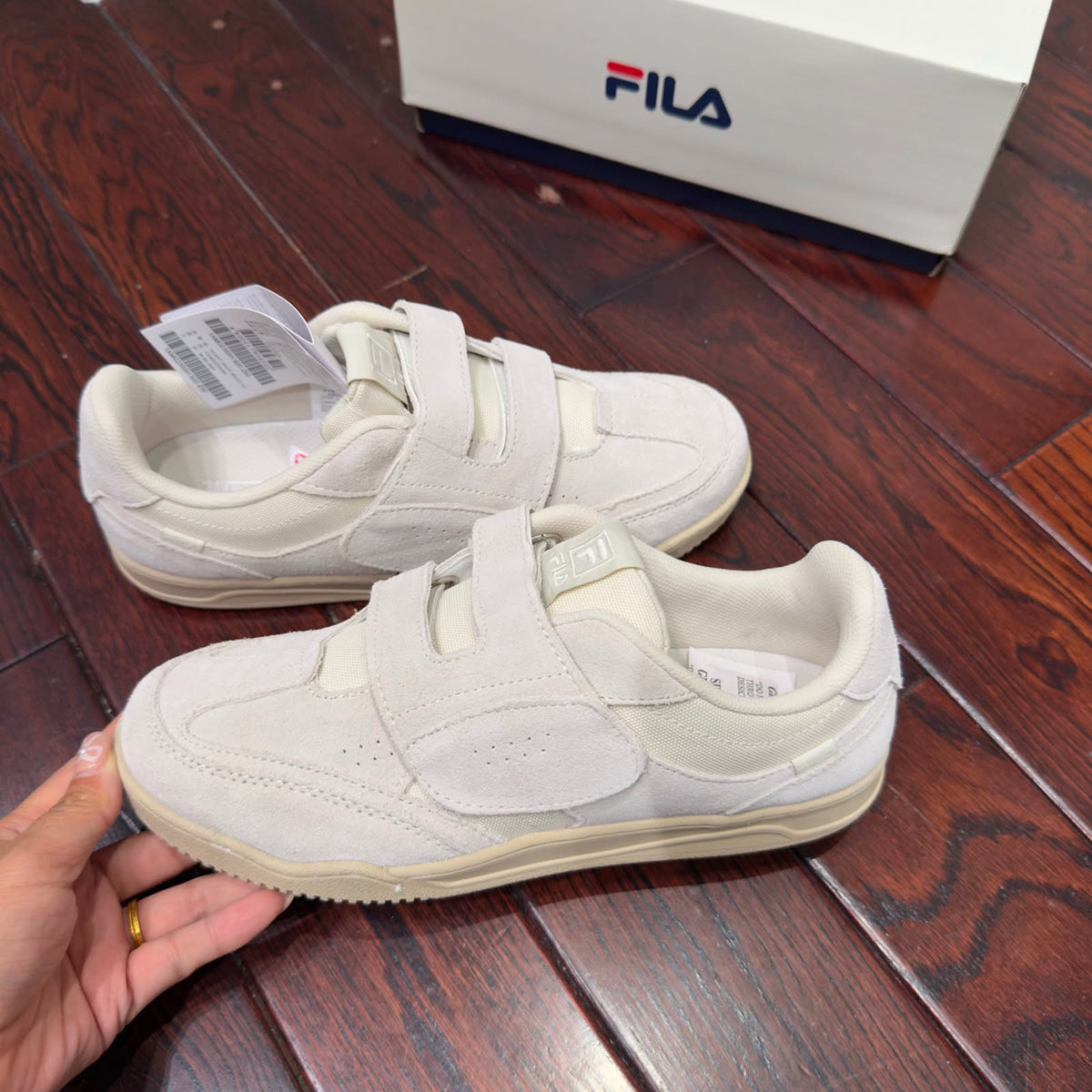【24小時網站自助下單】售完即止🌸韓國🇰🇷Fila 韓女超愛的魔術貼薄底鞋 | 預訂約2-3星期 娉婷貿易公司 Exquisite Beauty Trading Company