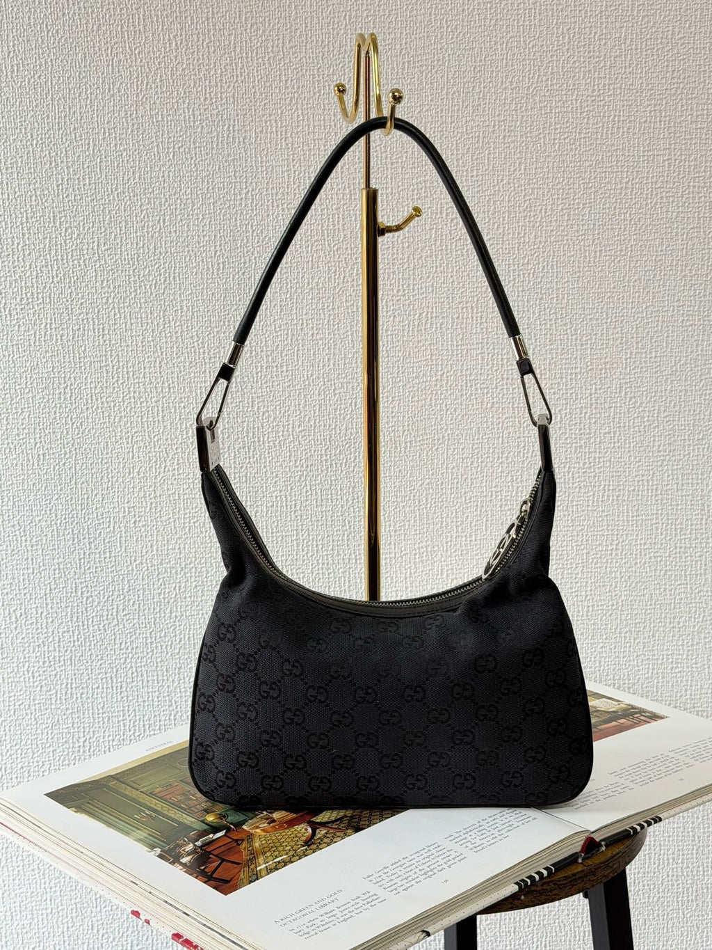 【24小時網站自助下單】🌸日本中古品代購 Gucci老花腋下hobo | 預訂約2-3星期 娉婷貿易公司 Exquisite Beauty Trading Company