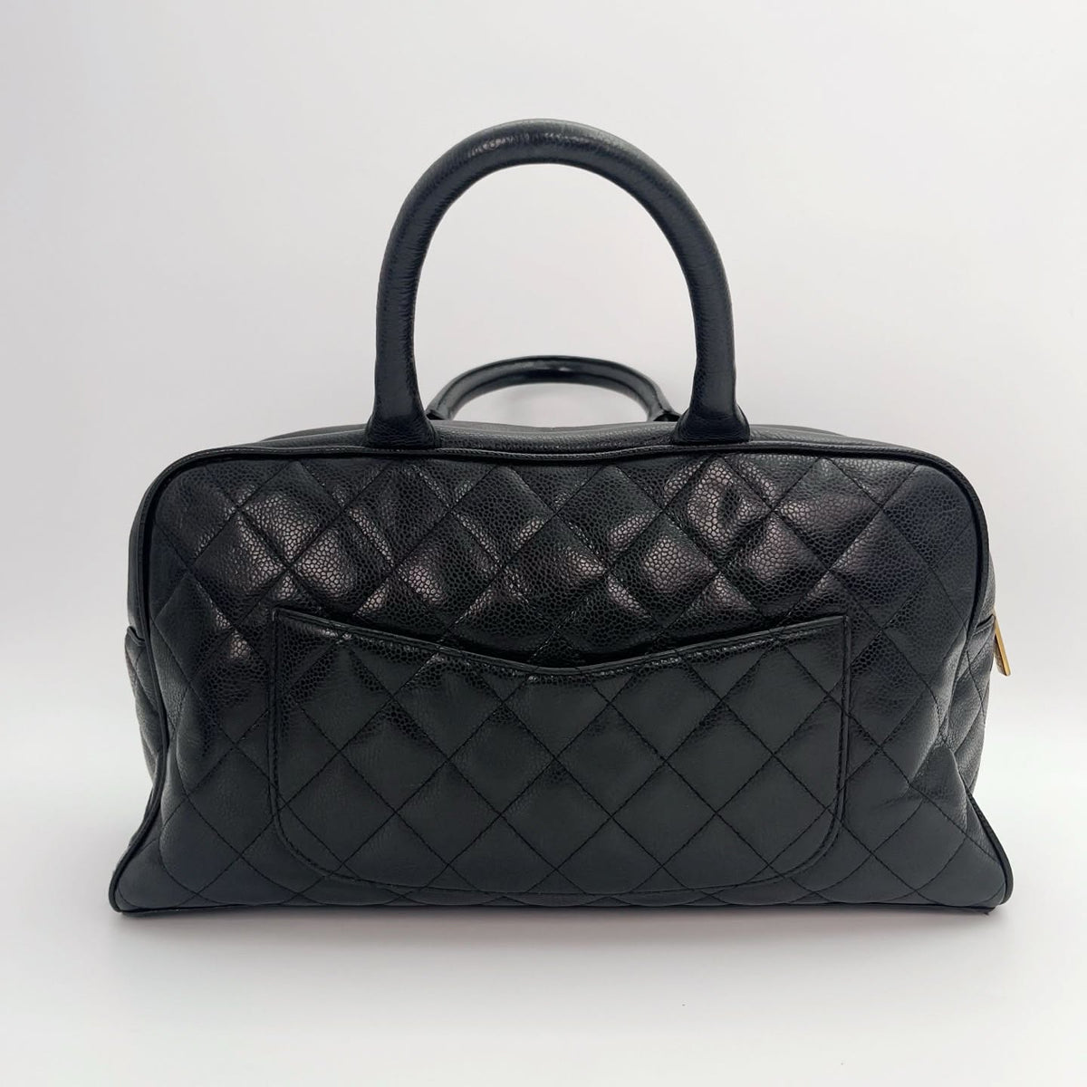 【24小時網站自助下單】🌸日本中古品代購 CHANEL 香奈兒黑金牛皮大logo手提保齡球大號 有標無卡8開 | 預訂約2-3星期 娉婷貿易公司 Exquisite Beauty Trading Company