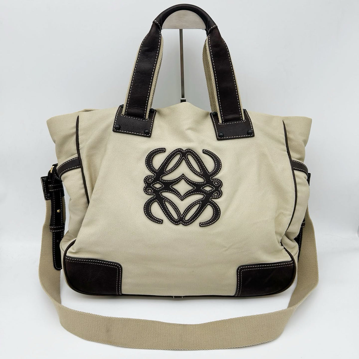 【24小時網站自助下單】🌸日本中古品代購 loewe米棕色帆布拼皮大logo 2way托特包 | 預訂約2-3星期 娉婷貿易公司 Exquisite Beauty Trading Company