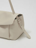 【24小時網站自助下單】🌸韓國代購🇰🇷LEMEME Sac Amelie | 預訂約2-3星期 娉婷貿易公司 Exquisite Beauty Trading Company