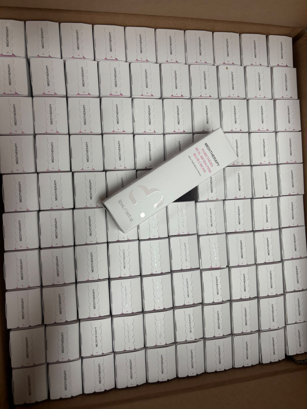 現貨400支 | [MEDITHERAPY] 粉透光柔焦濾鏡霜 (Pink Blur Cream) 50ml 娉婷貿易公司 Exquisite Beauty Trading Company