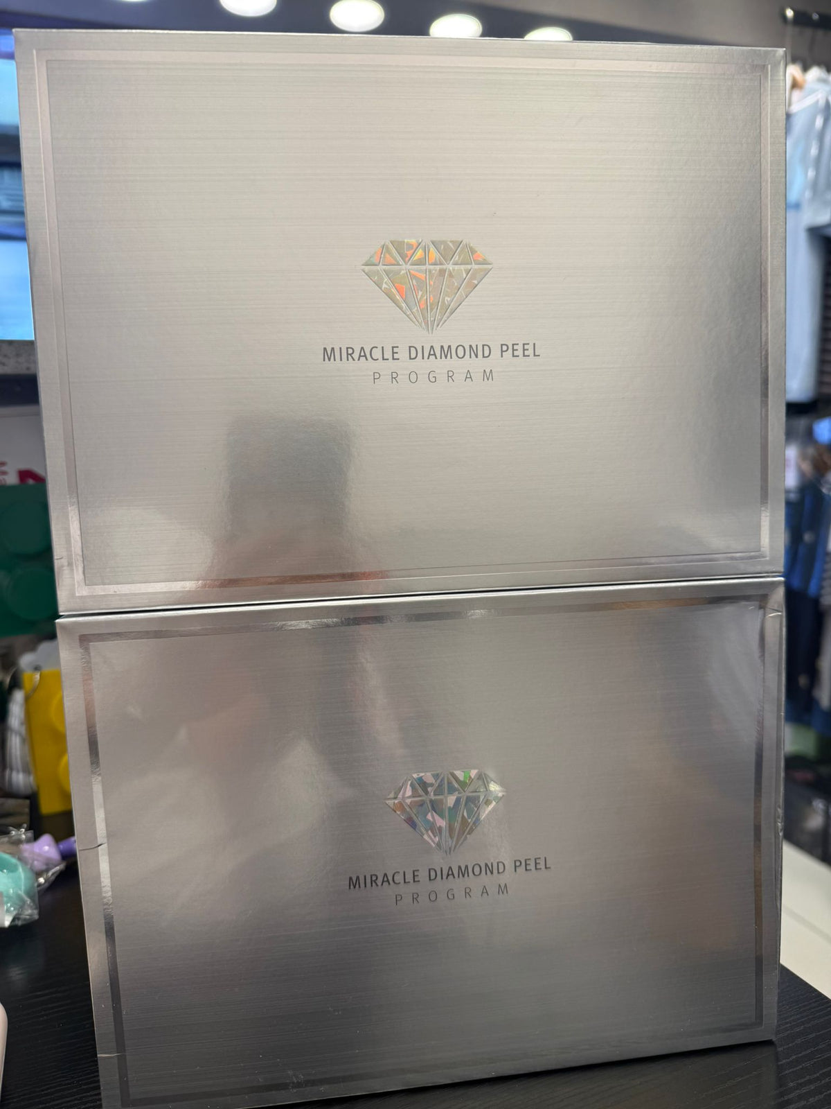 預訂 | 2026年11月5日截 越嚟越多朋友仔搵/讚👍🏻韓國專門店買比香港平好多呀👍🏻‼️韓國專門店🇰🇷超級優惠價‼️韓國醫美🇰🇷RENE CELL 奇蹟鑽石煥膚療程 Miracle Diamond Peel Program 香港專門店零售價係$1680😝 | 下單後 3-4 星期到