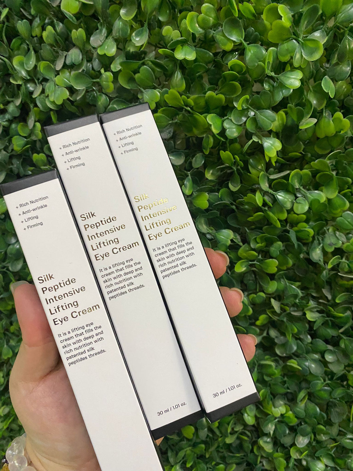 現貨🌸Sungboon 胜肽金絲膠原蛋白眼霜30ml | 落單後約3-5個工作天寄出 娉婷貿易公司 Exquisite Beauty Trading Company