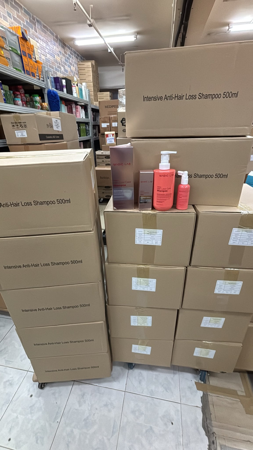 【24小時網站自助下單】現貨300支🌸香港總代行貨 絕對正貨 Magic Lab 特級生髮洗頭水 | Magic Lab 再生防脫頭皮精華 | 落單後約3-5個工作天寄出 娉婷貿易公司 Exquisite Beauty Trading Company