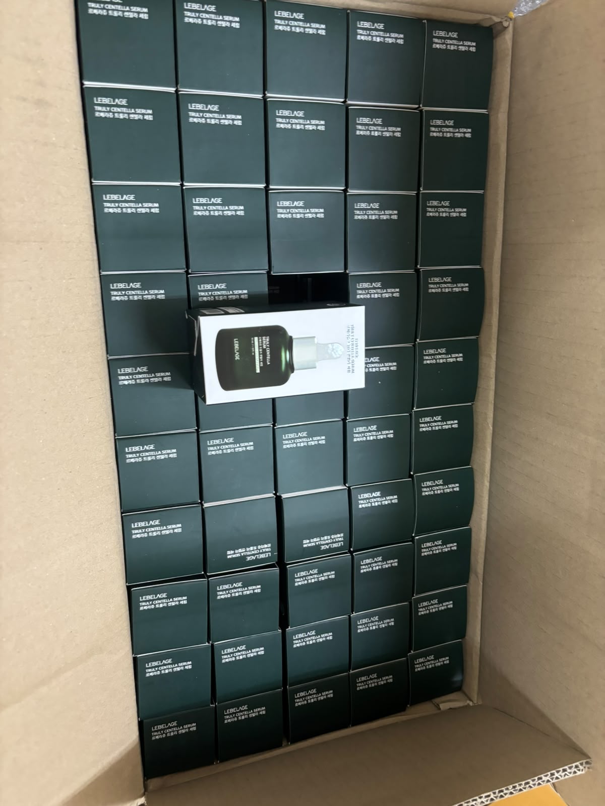【24小時網站自助下單】現貨🌸LEBELAGE 真正積雪草精華35ml | 落單後約3-5個工作天寄出 娉婷貿易公司 Exquisite Beauty Trading Company