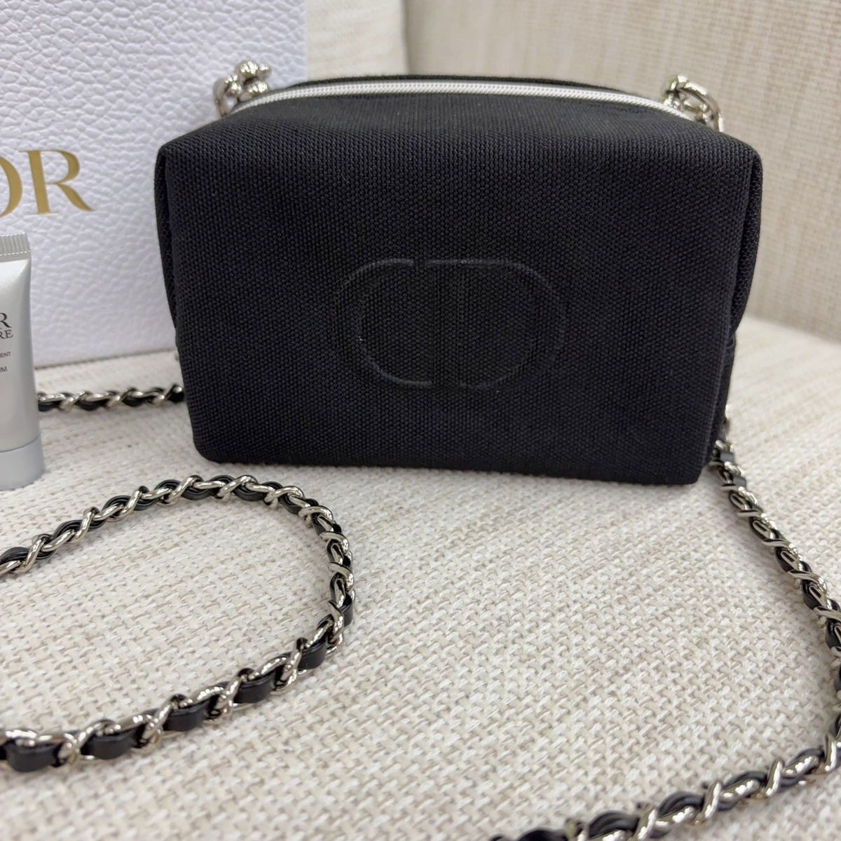 【24小時網站自助下單】供應商現貨❤️‍🔥❤️‍🔥數量只有2️⃣0️⃣套🌸🌟🌟Dior Beauty黑色帆布化妝袋套裝 | 預訂約2-3星期 娉婷貿易公司 Exquisite Beauty Trading Company