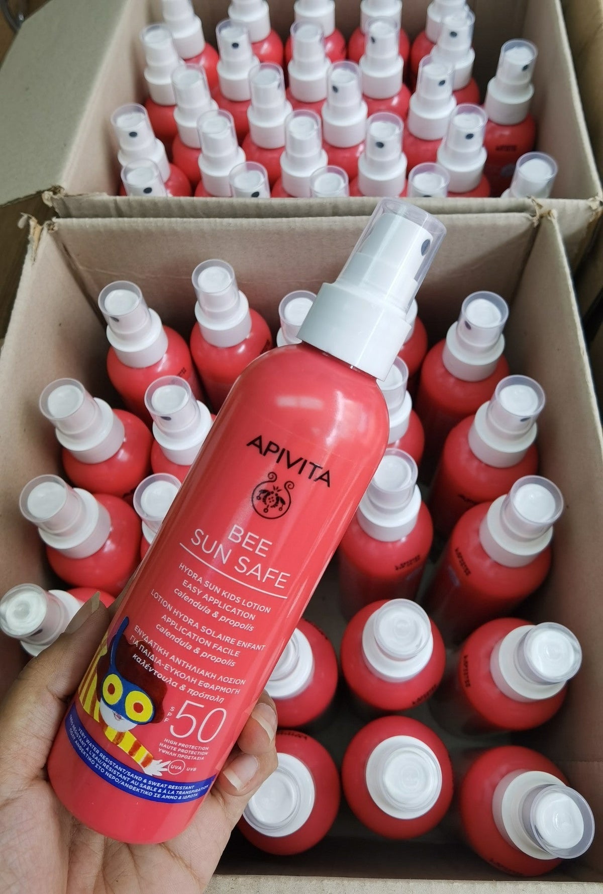 供應商現貨💫免稅正貨🩷Apivita艾蜜塔兒童面部及身體防曬乳200ml🆕 | 預訂 逢星期一，三返倉執貨 其後約3-5個工作天寄出 娉婷貿易公司 Exquisite Beauty Trading Company