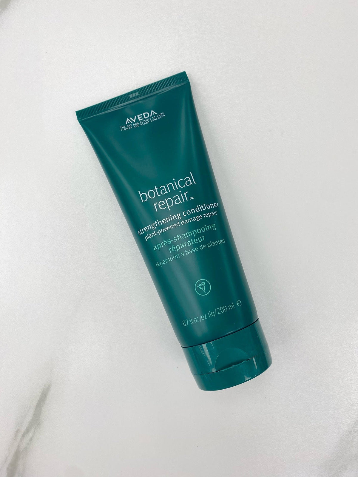 供應商現貨🌸免稅正品 Aveda botanical repair™ strengthening conditioner 艾凡達三重修復草本護髮素200ml/1000ml | 預訂 逢星期一，三返倉執貨 其後約3-5個工作天寄出 娉婷貿易公司 Exquisite Beauty Trading Company