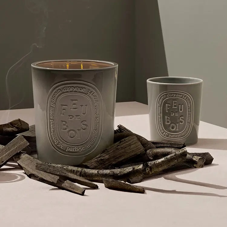 供應商現貨🌸免稅正品 Diptyque Feu De Bois Candle 蒂普提克香氛蠟燭-炭木70g/600g | 預訂 逢星期一，三返倉執貨 其後約3-5個工作天寄出 娉婷貿易公司 Exquisite Beauty Trading Company