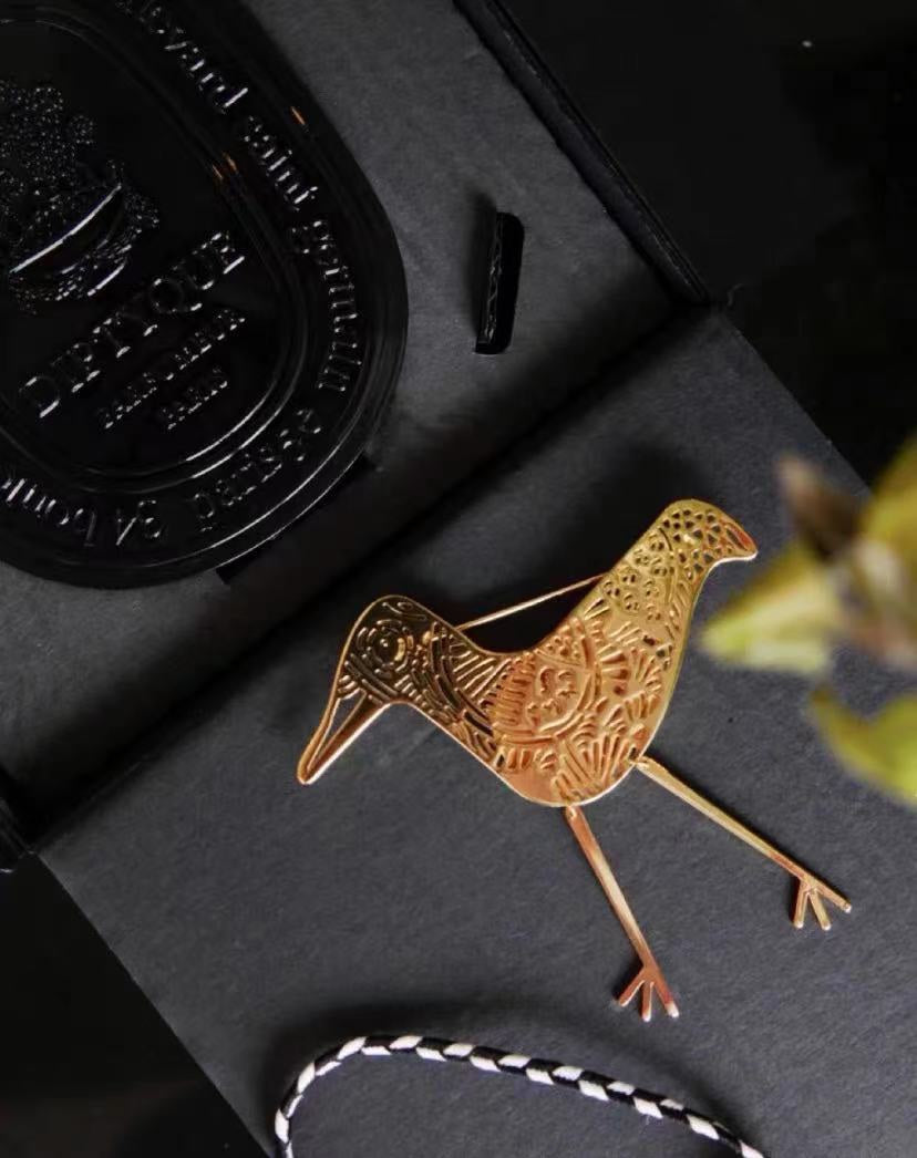 供應商現貨🌸免稅正品 Diptyque Perfumed Brooch -蒂普提克小鳥造型香氛胸針 | 預訂 逢星期一、三返倉執貨 其後約3-5個工作天寄出 娉婷貿易公司 Exquisite Beauty Trading Company
