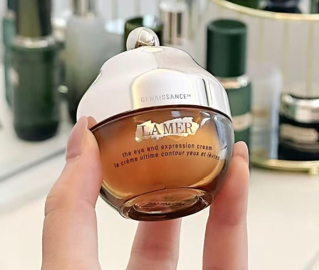 供應商現貨🌸香港專櫃25年 Lamer海藍之謎鎏金煥顏精華眼霜15ml | 預訂 逢星期一，三返倉執貨 其後約3-5個工作天寄出 娉婷貿易公司 Exquisite Beauty Trading Company
