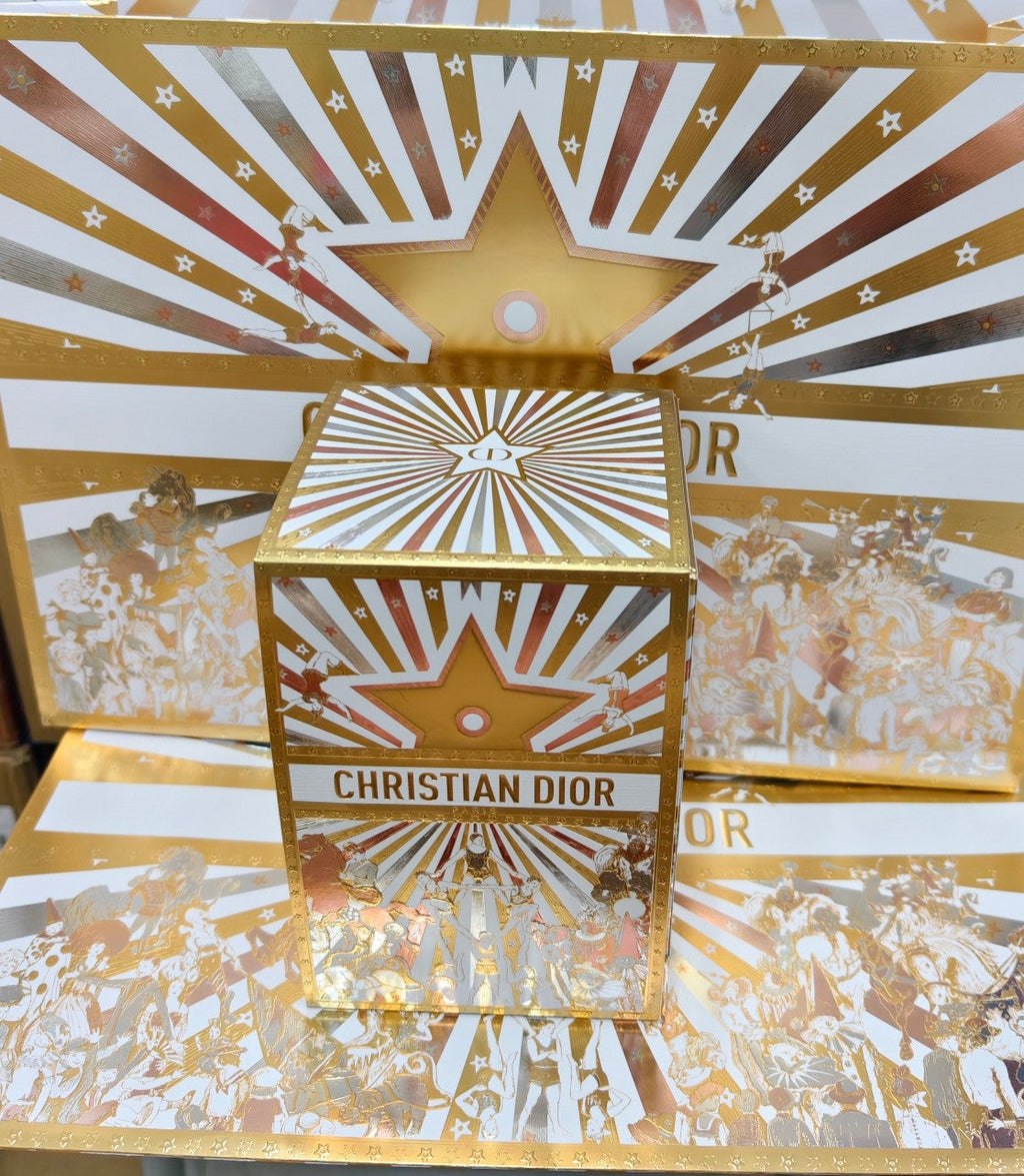 供應商現貨 只有10個🌸Dior專櫃2025水晶球配紙袋 | 預訂 逢星期一，三返倉執貨 其後約3-5個工作天寄出 娉婷貿易公司 Exquisite Beauty Trading Company