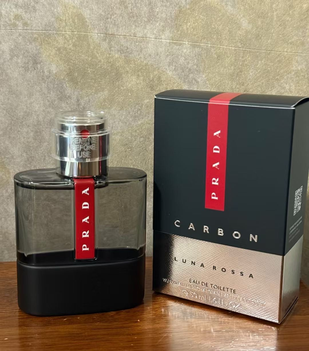 【24小時網站自助下單】🌸免稅正品 Prada普拉達 紅月號Luna Rossa Carbon 炫黑男士淡香EDT 100ml | 預訂約1-2星期 娉婷貿易公司 Exquisite Beauty Trading Company